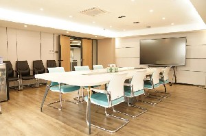 Môi trường làm việc trụ sở chính của Công ty Cổ phần Hàng Cơ Chiết Giang